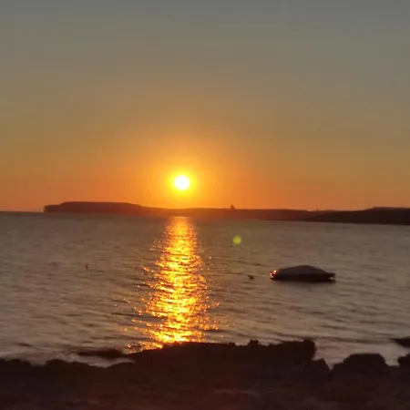 Modern Confortable For 1 Person Only In A Shared Flat Close To * Mellieħa