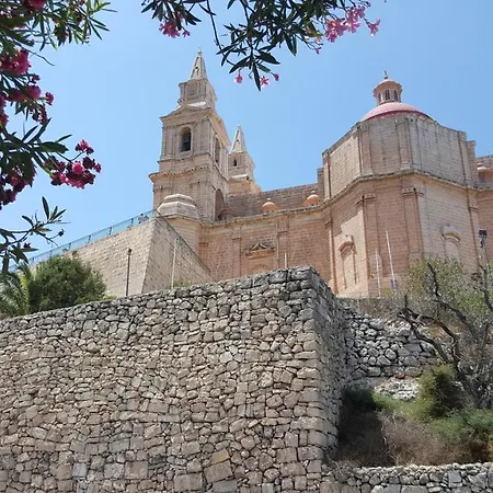 Modern Confortable For 1 Person Only In A Shared Flat Close To * Mellieħa
