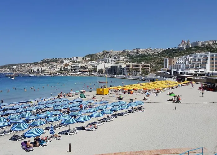 Modern Confortable For 1 Person Only In A Shared Flat Close To Homestay *